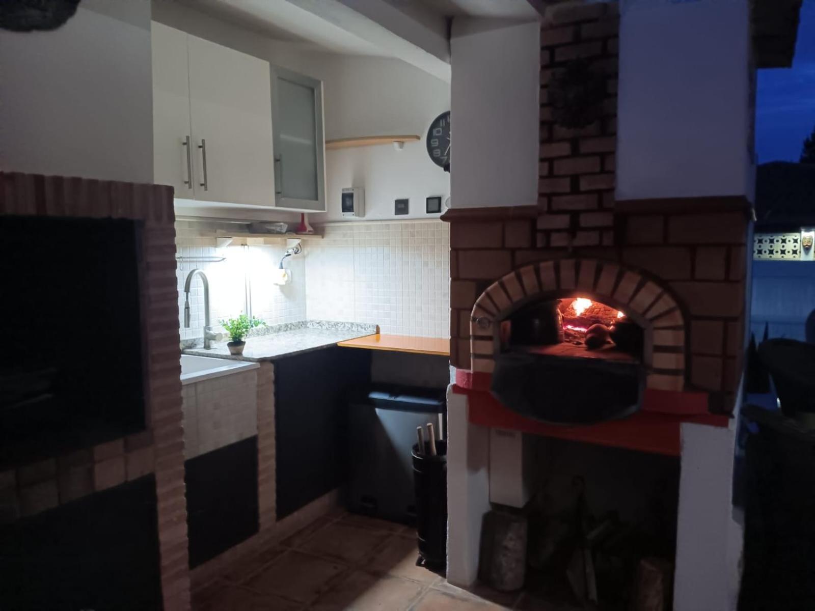 Tienda Linda Hotel La Pobla de Vallbona Kültér fotó
