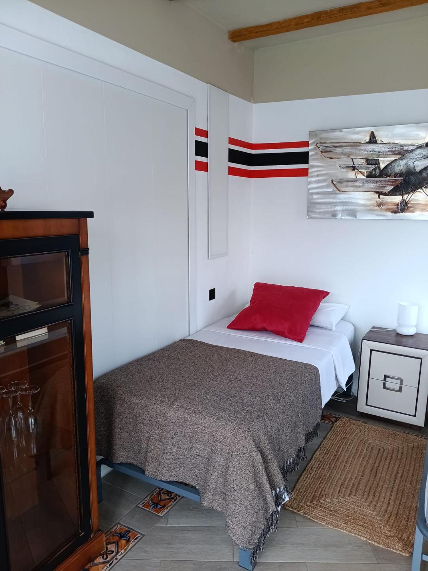 Tienda Linda Hotel La Pobla de Vallbona Kültér fotó