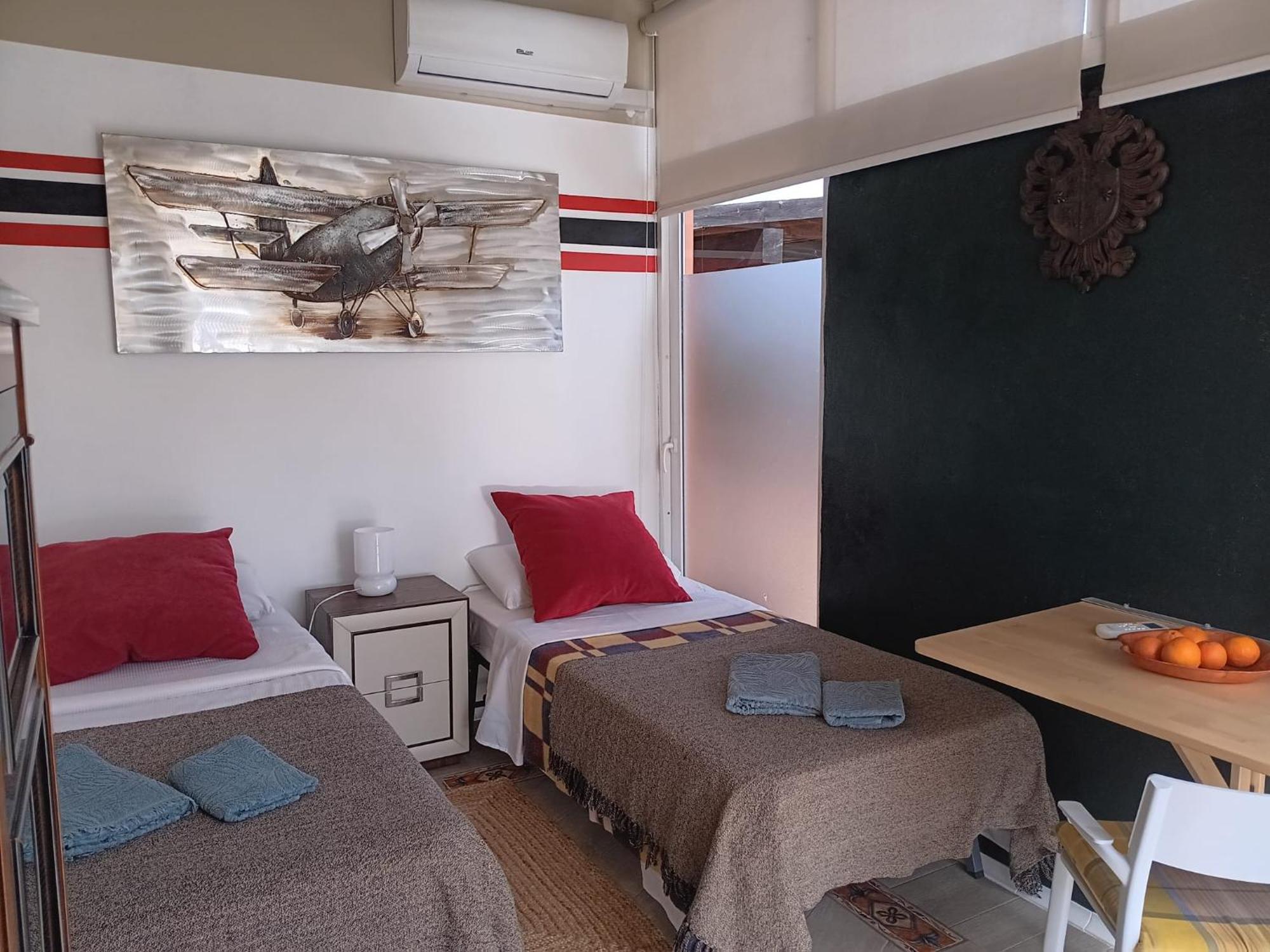 Tienda Linda Hotel La Pobla de Vallbona Kültér fotó