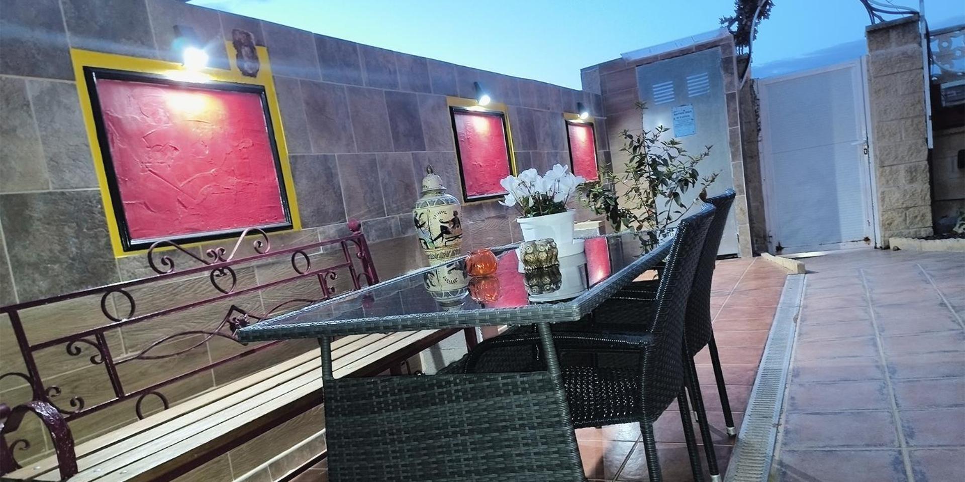 Tienda Linda Hotel La Pobla de Vallbona Kültér fotó